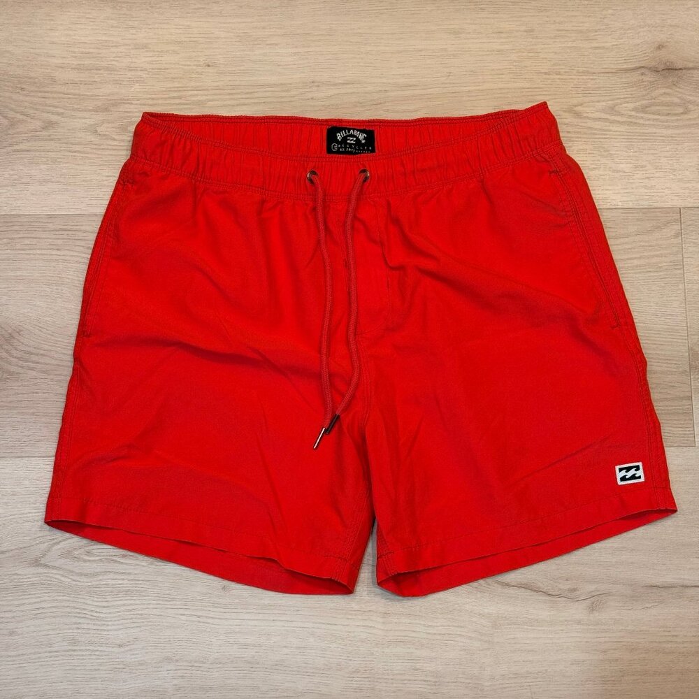 Billabong All Day Layback Board Shorts - 5" - Size M - Red
